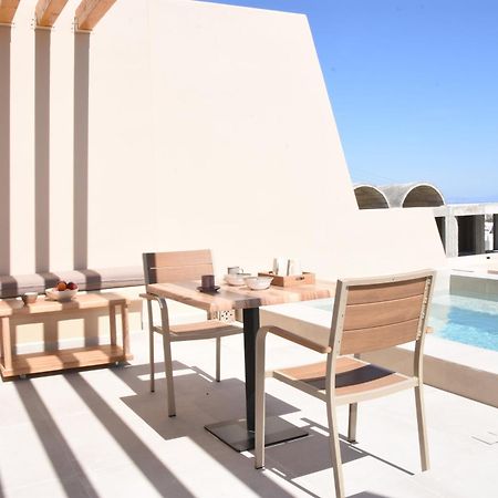 Villa Living Moments à Fira  Extérieur photo